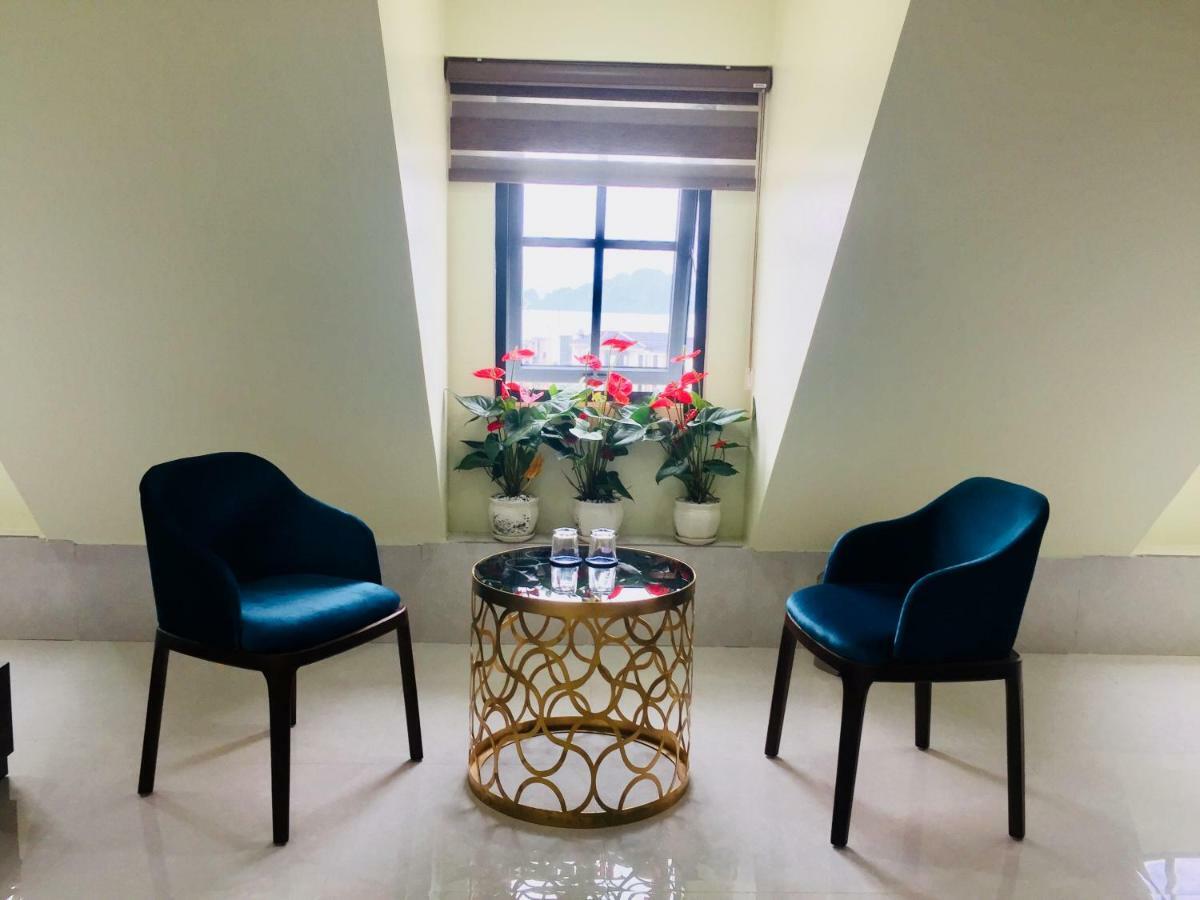 May House Hotel Халонг Екстер'єр фото